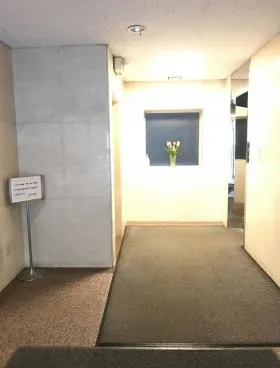 鷹羽ビルの外観