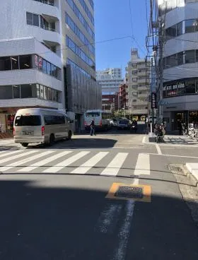 鷹羽ビルの外観