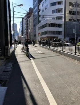 鷹羽ビルの外観