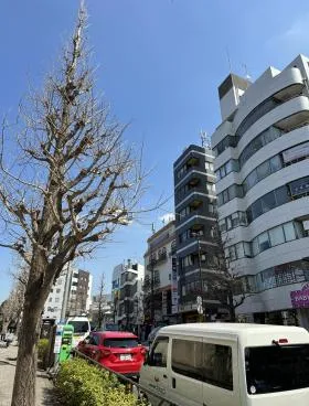 サンキュービルの外観
