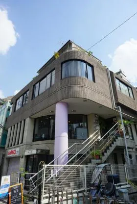 原宿カタリナ館の外観