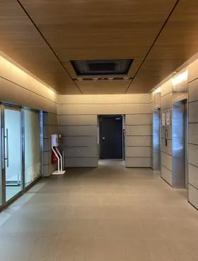 市ヶ谷ビルの外観