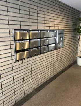 エクサス六番町ビルの外観