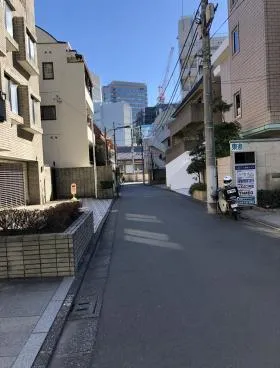 エクサス六番町ビルの外観