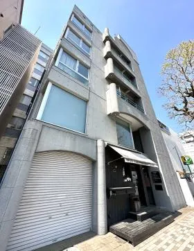 神宮前二丁目ビルの外観