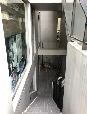 神宮前ことぶきビルの外観