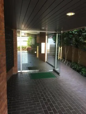 トーカン原宿キャステールの外観