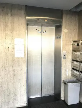 原宿リビンの外観