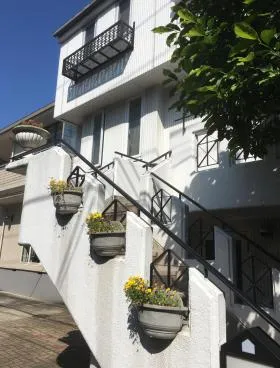 上田WESTビルの外観