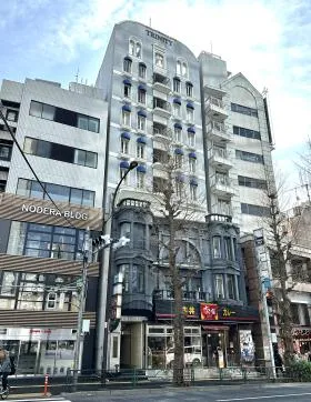 原宿トリニティビルの外観