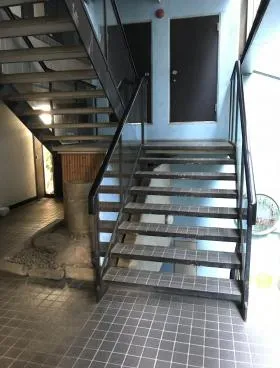 小林ビルの外観