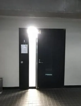 小林ビルの外観