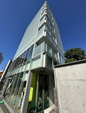  Jingumae342の外観