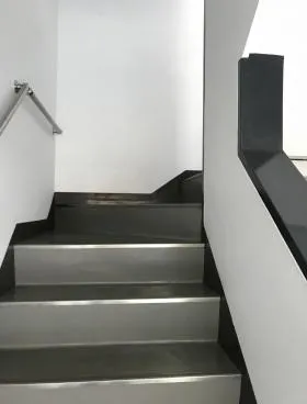 タネダビルの外観