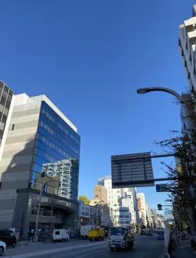メトロシティ上野稲荷町 (旧:東上野フロント)ビルの外観