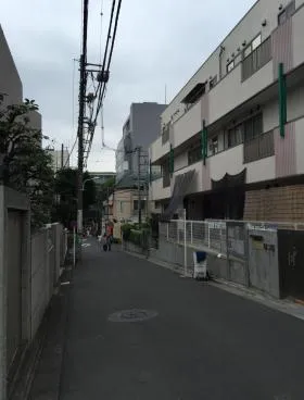 スクエア25ビルの外観