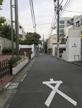 神宮前テラスビルの外観