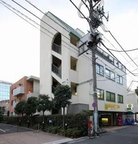 ナオイビルの外観