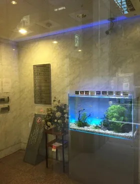 カノウビルの外観