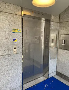 青山NSビルの外観