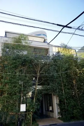 ガレリアアーツビルの外観