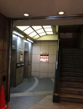 原宿八角館ビルの外観