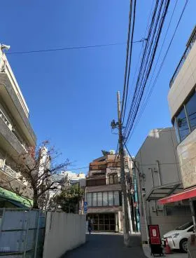 神宮前原ビルの外観