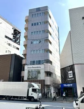 原宿山田ビルの外観