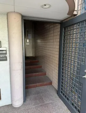 原宿山田ビルの外観