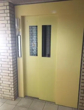 テラス外苑ビルの外観