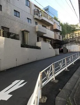 リリーハイツの外観