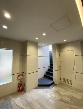 西新宿MKビルの外観