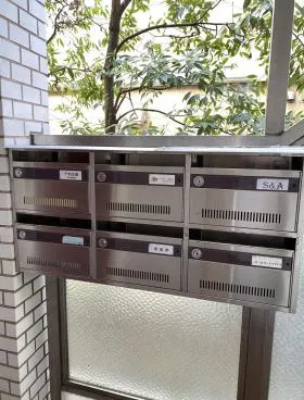 千和ビルの外観