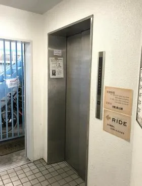 マーシュストーン原宿ビルの外観