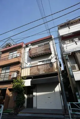 豊歳ビルの外観
