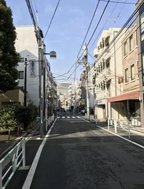 豊歳ビルの外観