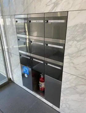センタークレストビルの外観