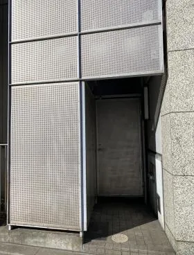 センタークレストビルの外観