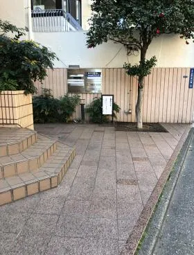 日興パレス千駄ケ谷ビルの外観