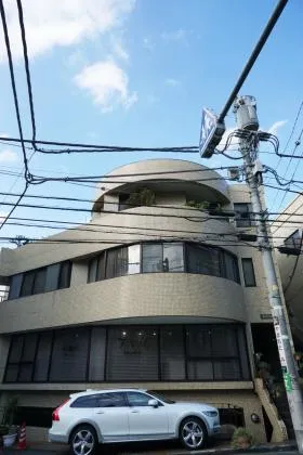 K・Mビルの外観