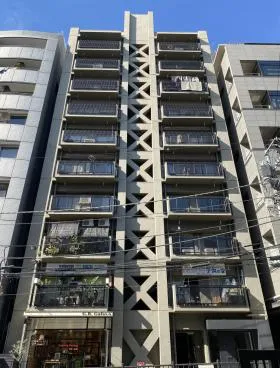 トーカングランドマンション原宿の外観