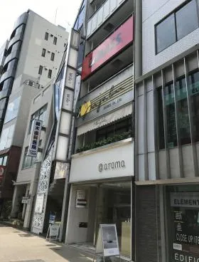 桑野ビルの外観