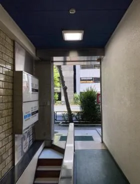 興亜第2ビルの外観