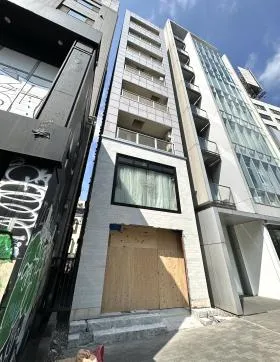 原宿こみやビルの外観