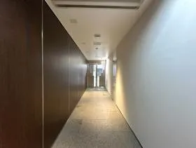 いちご神田小川町ビルの外観