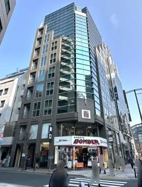 いちご神田小川町ビルの外観