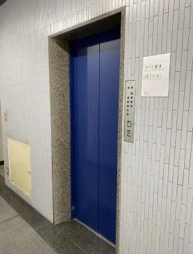 八千代ビルの外観