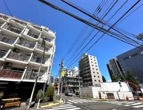 R.core原宿の外観