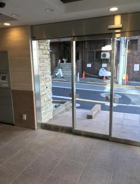 第12宮庭ビルの外観