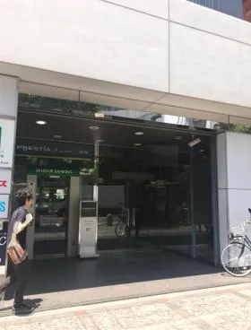 岩崎吉祥寺ビルの外観